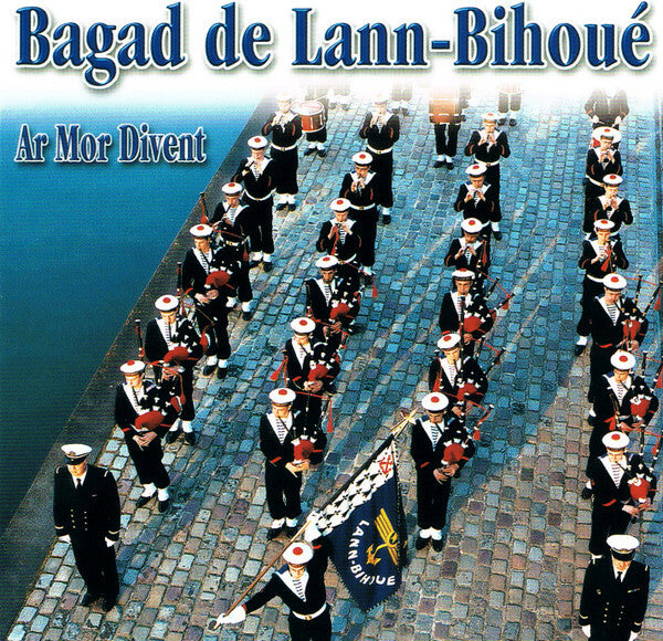 Livrenpoche : Bagad de Lann-Bihoué - Ar mor divent - Bagad De Lann-Bihoué - CD