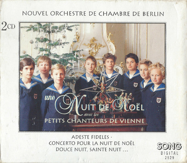 Livrenpoche : Nouvel Orchestre De Chambre De Berlin* Avec Les Petits Chanteurs De Vienne* - Une Nuit De Noël - Nouvel Orchestre De Chambre De Berlin Avec Les Petits Chanteurs De Vienne - CD