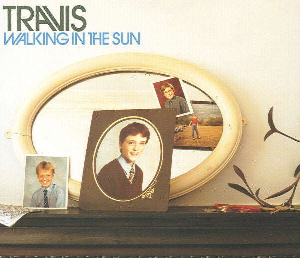 Livrenpoche : Travis - Walking In The Sun - Travis - CD