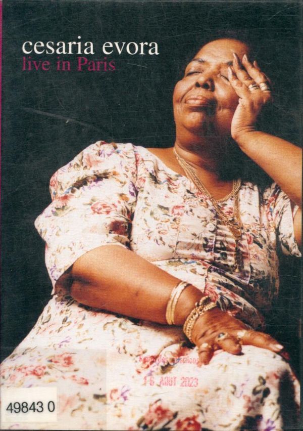 Livrenpoche : Cesaria Evora - Live In Paris - Cesária Évora - DVD