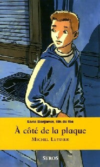 Livrenpoche : A côté de la plaque - Michel Leydier - Livre