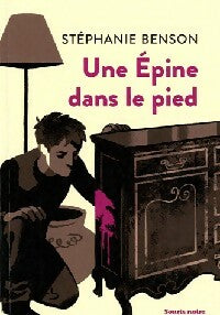 Livrenpoche : Une épine dans le pied - Stéphanie Benson - Livre
