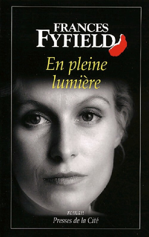 Livrenpoche : En pleine lumière - Frances Fyfield - Livre