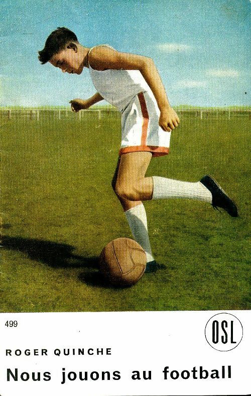 Livrenpoche : Nous jouons au football - Roger Quinche - Livre