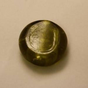 Perles en verre forme ronde feuille argent Ø22mm couleur vert olive (x 1)