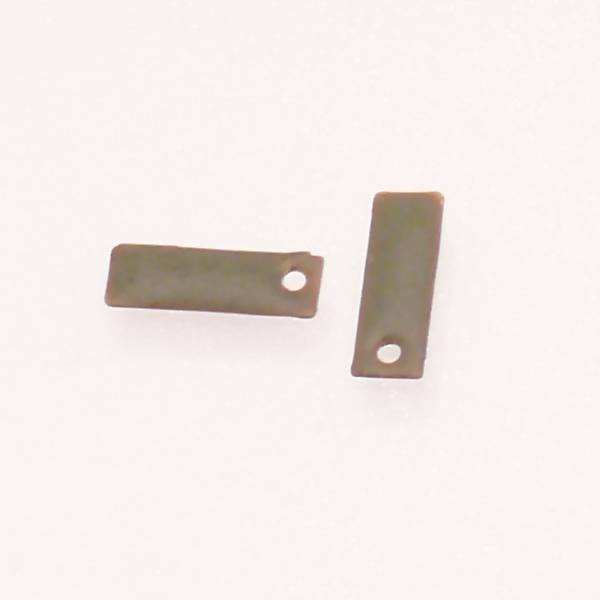 Pastille en métal rectangle 14x5mm couvert d'une résine couleur vert grisé (x 2)