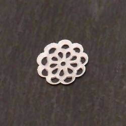 Perle en métal brossé forme fleur dentelle ajourée Ø16mm couleur Argent (x 1)