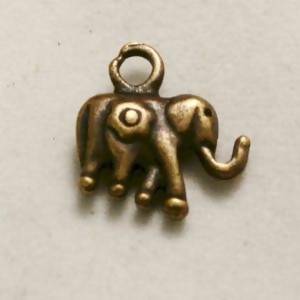 Perle en métal breloque éléphant profil gauche fleur 11x8mm coul. cuivre (x 1)