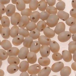 Perles en verre forme de petite goutte Ø5mm couleur crème opaque (x 10)