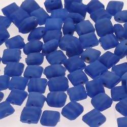 Perles en verre forme petit carré 6x6mm couleur bleu jean givré (x 10)
