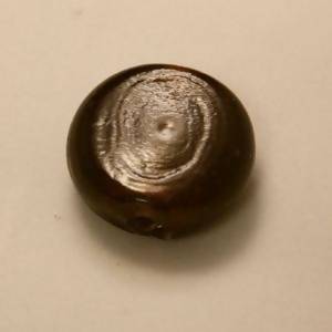 Perles en verre forme ronde feuille argent Ø22mm couleur prune (x 1)