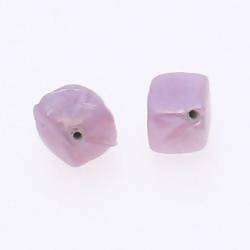 Perle en verre forme cube 10x10mm couleur rose brillant (x 2)