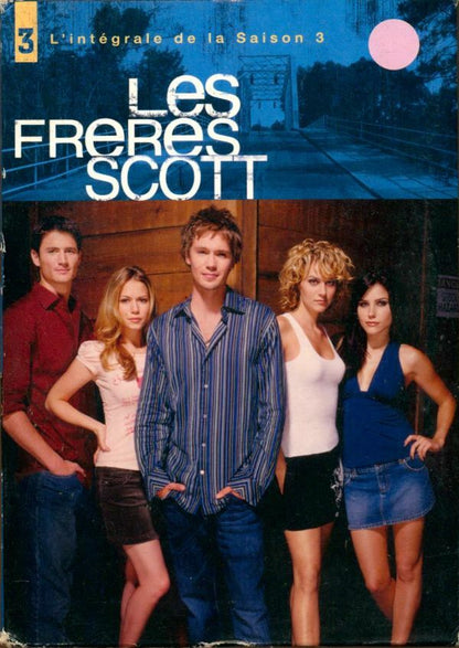 Livrenpoche : Les Frères Scott - Saison 3 - David Jackson, Billy Dickson, Thomas J. Wright, Paul Johansson, Moira Kelly, David Paymer, Bethany Rooney, Marita Grabiak, Mark Schwahn, Gregory Prange, Janice Cooke-Leonard, John Mallory Asher, Kevin Dowling, Stuart Gillard - DVD