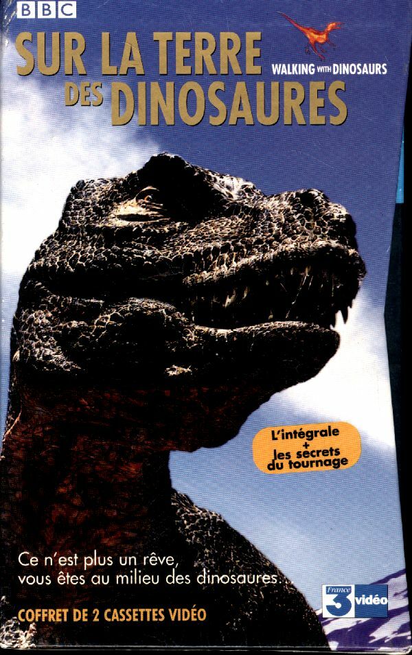 Livrenpoche : Sur la terre des dinosaures : Intégrale de la série en 6 épisodes + Making of (2 VHS) - Tim Haines - VHS