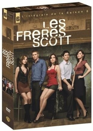 Livrenpoche : Les Frères Scott Saison 6 - Paul Johansson, Liz Friedlander, Clark Mathis, Les Butler, Mark Schwahn, Joe Davola, Bethany Joy Galeotti, Gregory Prange, Peter B. Kowalski, Janice Cooke-Leonard, Michael J. Leone, John Mallory Asher, Bradley Walsh, Stuart Gillard, Erica Dunton - DVD