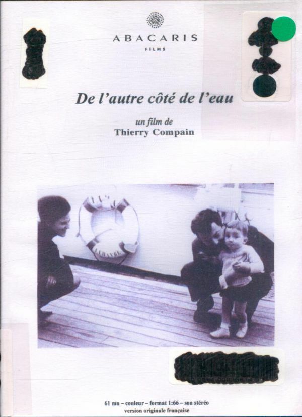 Livrenpoche : De l'autre coté de l'eau - XXX - DVD