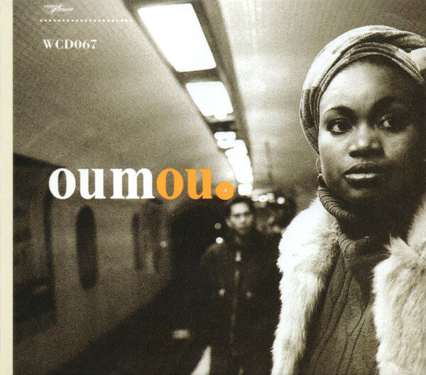 Livrenpoche : Oumou Sangare - Oumou - Oumou Sangare - CD