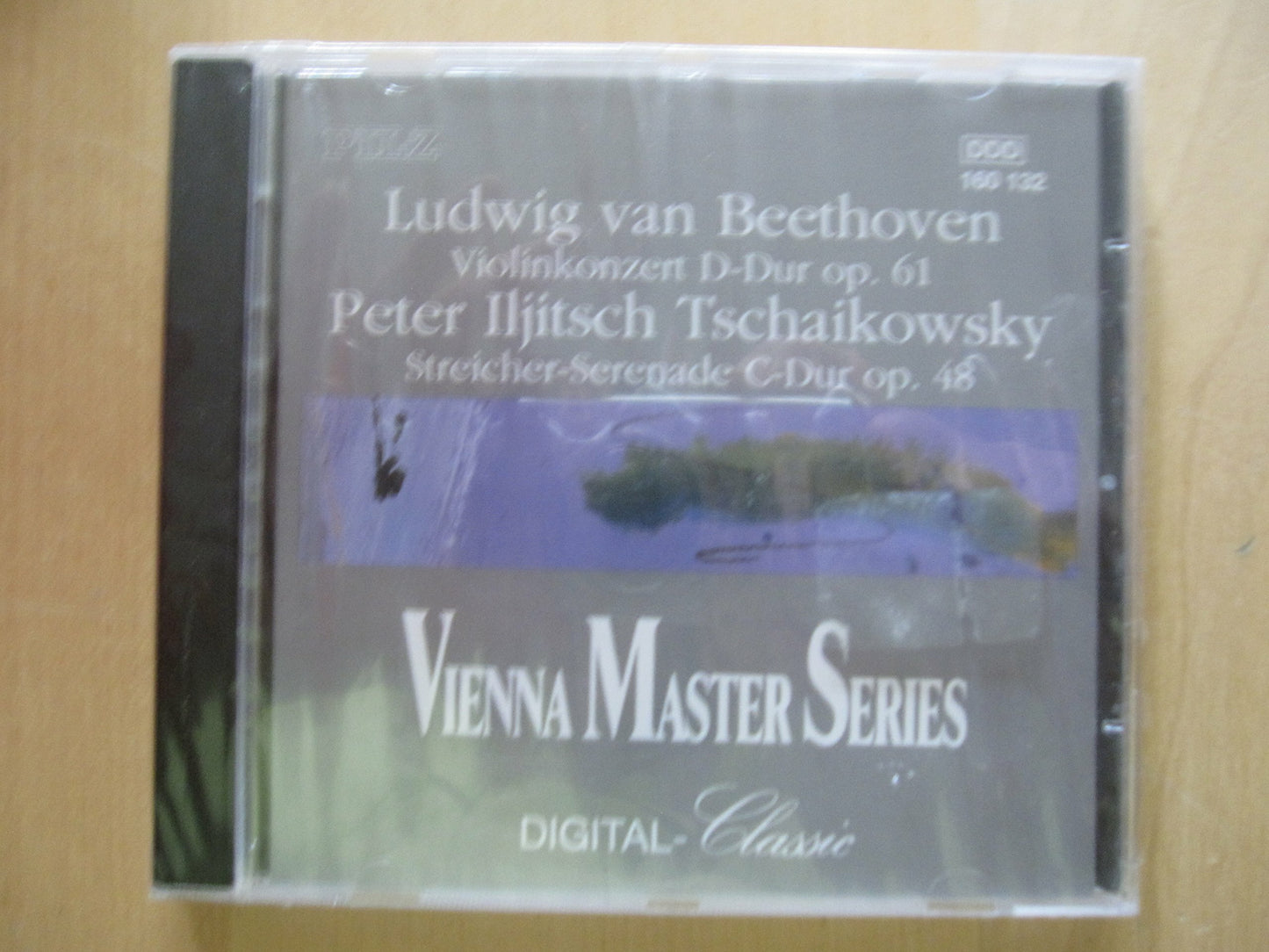 Livrenpoche : Ludwig Van Beethoven - Violin concerto in D major, Tschaikowsky - Serenade for strings - Tschaikowsky, Alexander Pervomasky - CD