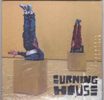 Livrenpoche : Burning House - Walking into a burning house - Burning House - CD