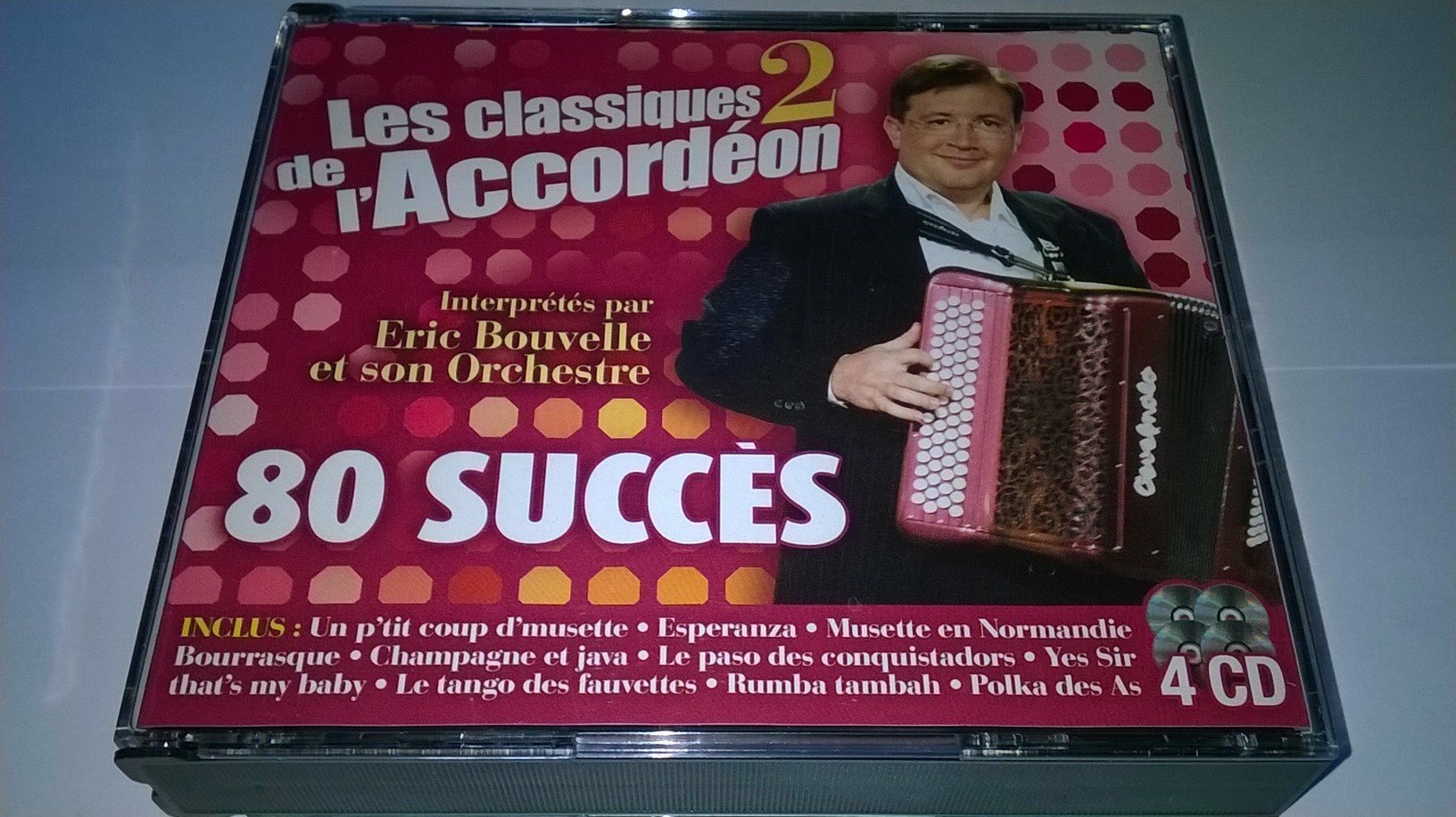 Livrenpoche : Eric Bouvelle - Les Classiques De L'Accordeon 80 Succes - Eric Bouvelle - CD