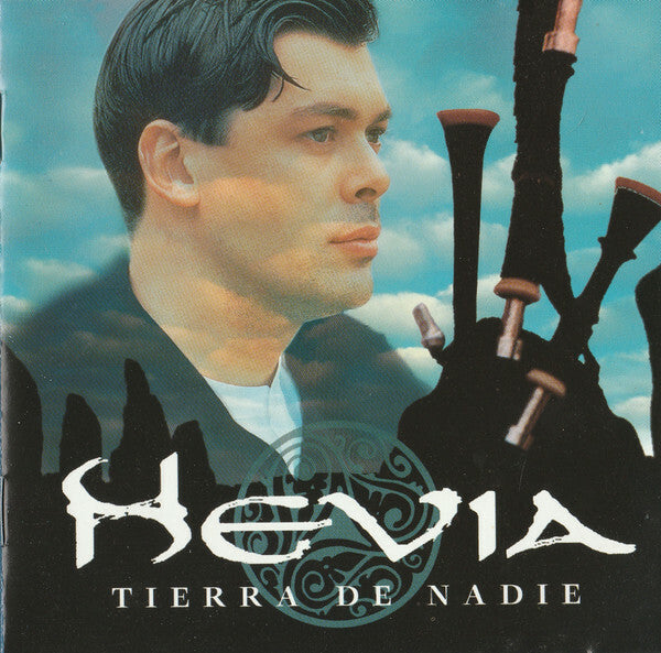 Livrenpoche : Hevia - Tierra de nadie - Hevia - CD