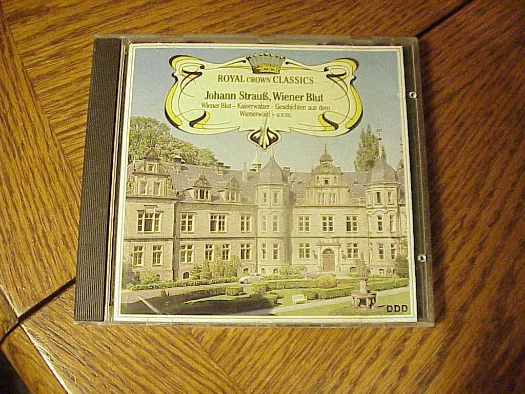Livrenpoche : Royal Crown Classics - Johann Strauss, wiener blut - johann strauss - CD