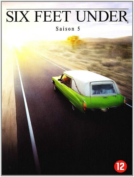 Livrenpoche : Six Feet Under. L'intégrale saison 5 (Coffret 5 dvd) - Daniel Attias, Joshua Marston, Alan Ball, Michael Cuesta, Rodrigo García, Daniel Minahan, Jeremy Podeswa, Adam Davidson, Matt Shakman, Alan Poul, Mary Harron - DVD