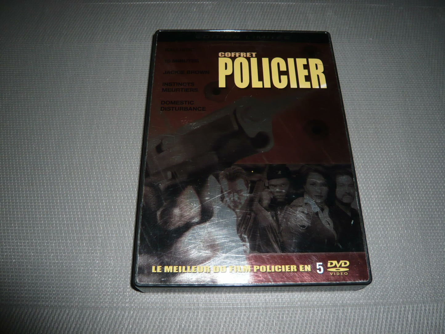 Livrenpoche : Coffret policier - 5 DVD - Ballistic + 15 Minutes + Jackie Brown + Instincts Meurtriers + Domestic Disturbance Edition Limitée - XXX - DVD
