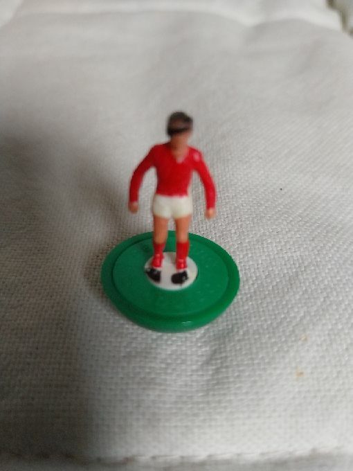 Livrenpoche : Joueur rouge Subbuteo -  - Divers