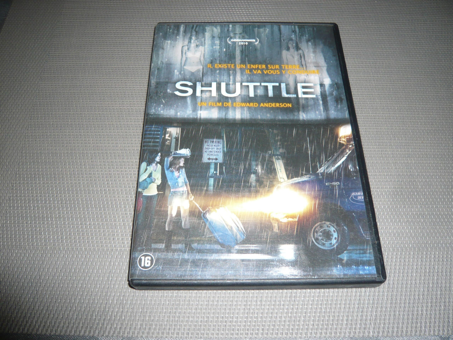 Livrenpoche : Shuttle - Edward Anderson - DVD
