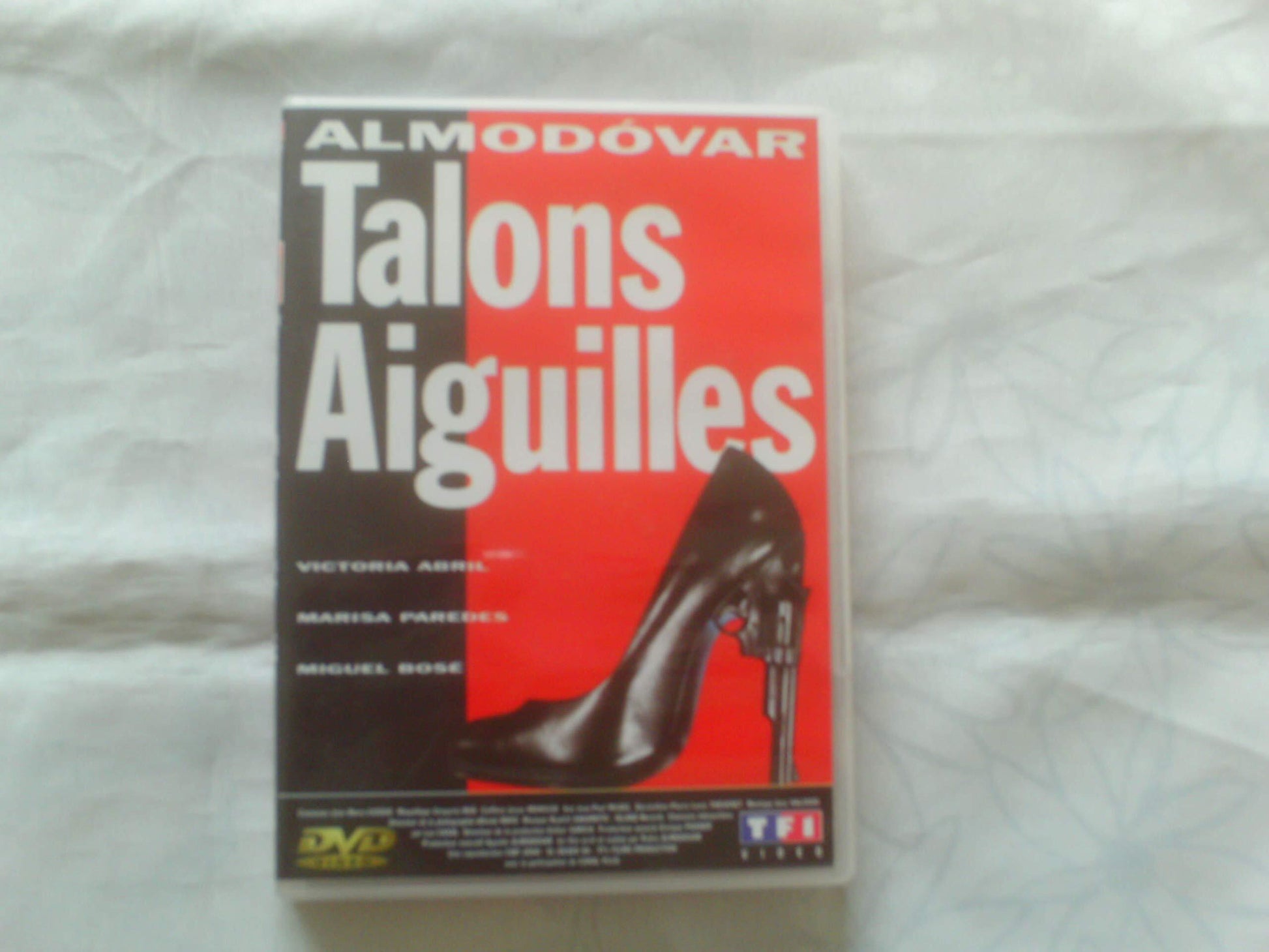 Livrenpoche : Talons Aiguilles - Pedro Almodóvar - DVD