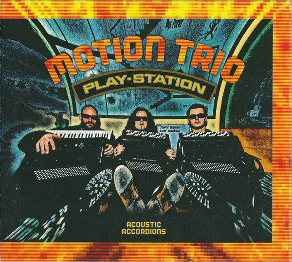 Livrenpoche : Motion Trio - Play-Station (Acoustic Accordions) - Motion Trio - CD