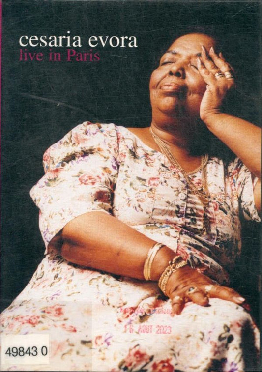 Livrenpoche : Cesaria Evora - Live In Paris - Cesária Évora - DVD