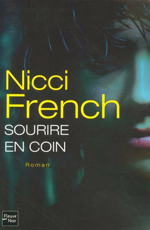 Livrenpoche : Sourire en coin - Nicci French - Livre