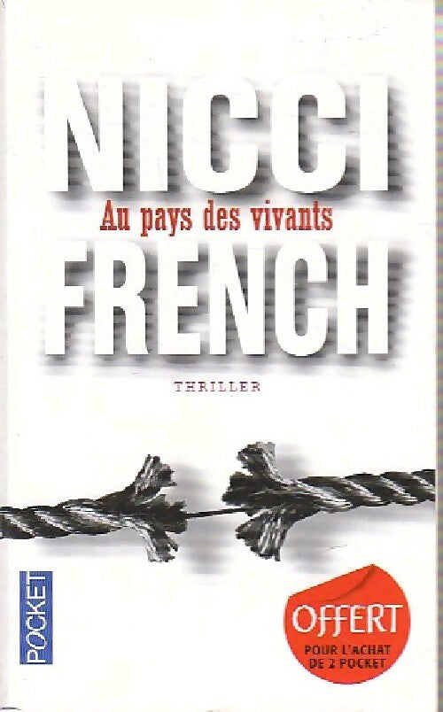 Livrenpoche : Au pays des vivants - Nicci French - Livre