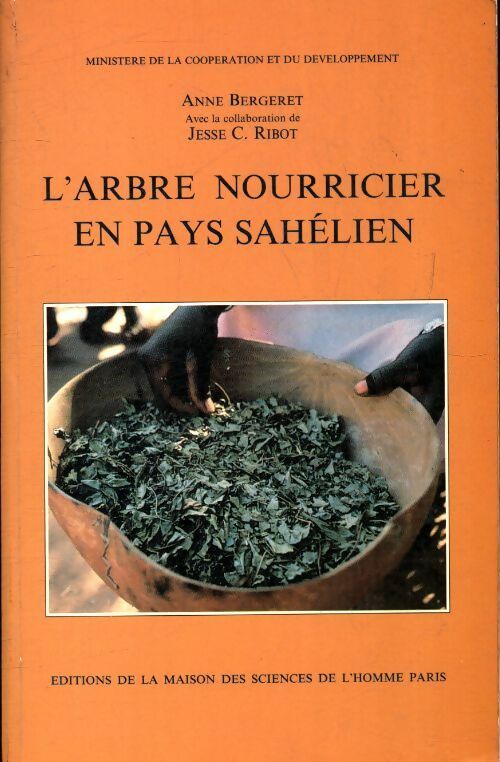 Livrenpoche : L'arbre nourricier en pays sahélien - Anne Bergeret - Livre