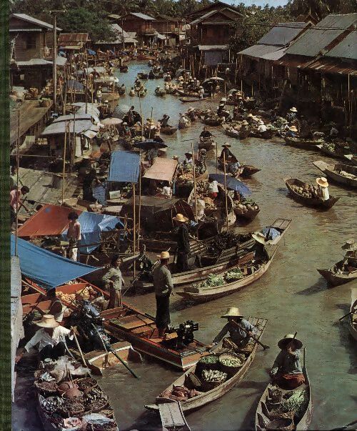 Livrenpoche : Voyages autour du monde - Collectif - Livre