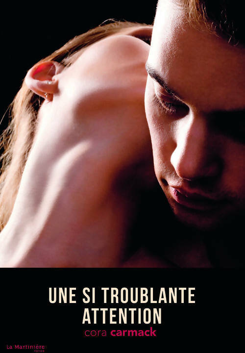 Livrenpoche : Une si troublante attention - Cora Carmack - Livre