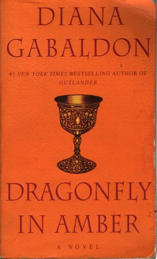 Dragonfly in amber - Diana Gabaldon - Livre