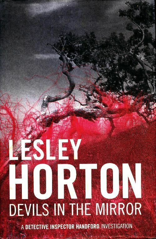 Livrenpoche : Devils in the mirror - Lesley Horton - Livre