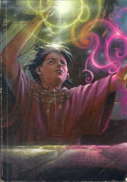 Livrenpoche : Les chroniques de Krondor Tome I : Pug, l'apprenti magicien - Raymond Elias Feist - Livre
