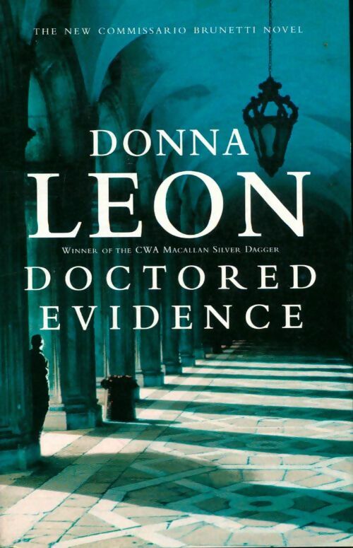 Livrenpoche : Doctored evidence - Donna Leon - Livre