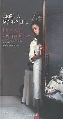 Livrenpoche : Le Mois des papillons - Ariella Kornmehl - Livre