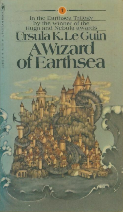 Livrenpoche : The earthsea trilogy : A wizard of earthsea - Ursula Kroeber Le Guin - Livre