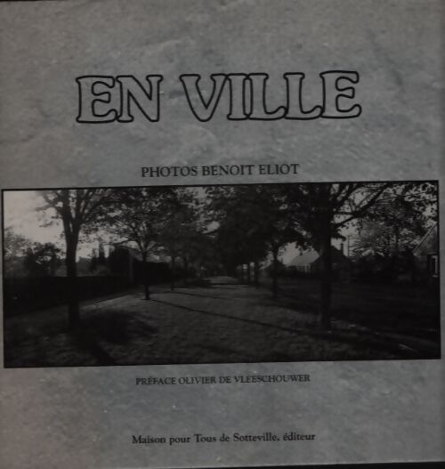 En ville - Benoit Eliot - Livre
