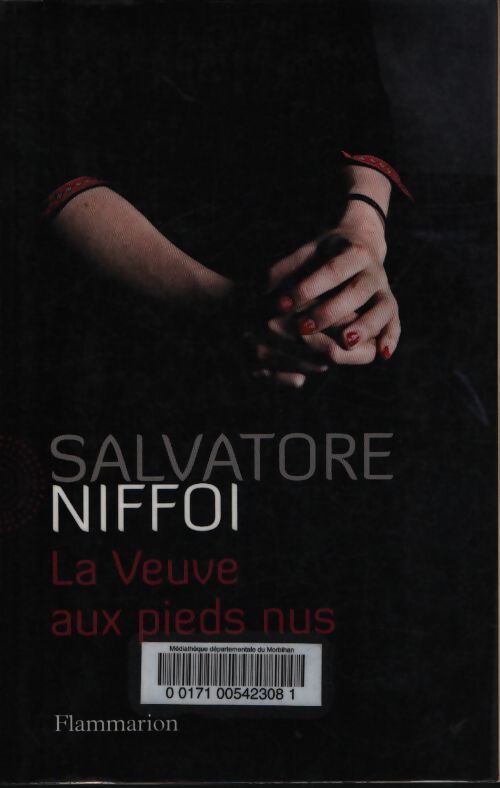 La veuve aux pieds nus - Salvatore Niffoi - Livre