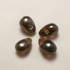Perles en verre forme de grosses gouttes couleur violet brillant (x 4)
