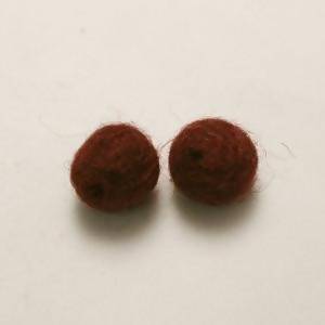 Perles en laine ronde Ø10mm couleur mauve foncé (x 2)
