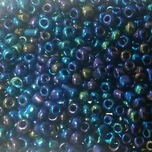 Perles de Rocaille 2mm couleur bleu métal effet huile (x 20g)