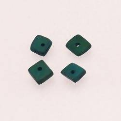 Perles en bois léger forme carré plat 5x5mm couleur vert foncé (x 4)
